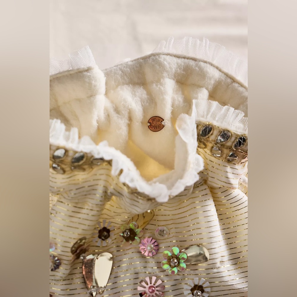 NWOT FREE PEOPLE Seasons Sparkle Mini Gift Sack | Snowflake MSRP $58 CURRENT - Picture 5 of 10